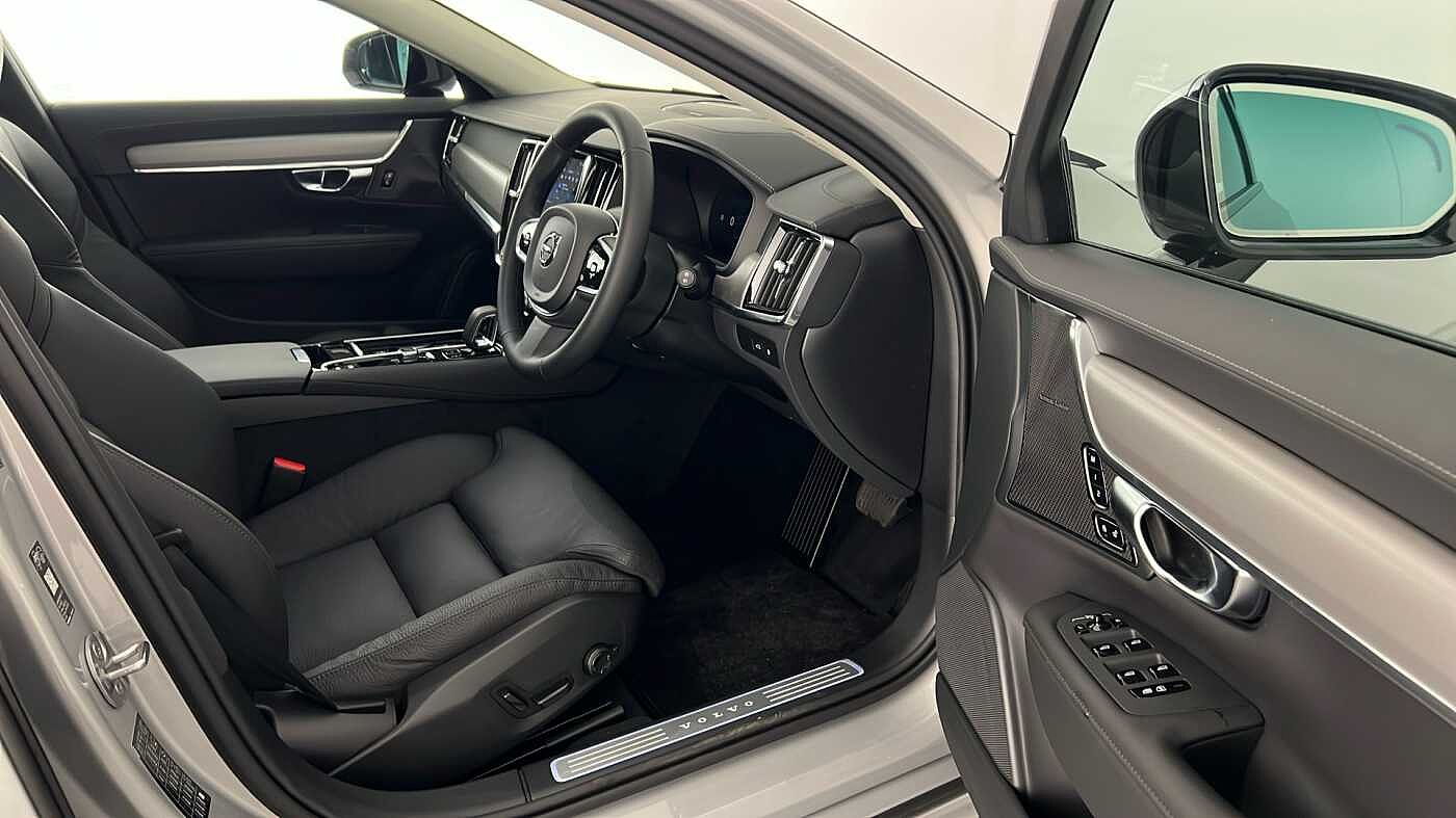 Used Volvo V90 2025 for sale - 76519415: Photo 23