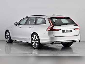 Used Volvo V90 2025 for sale - 76519415: Photo