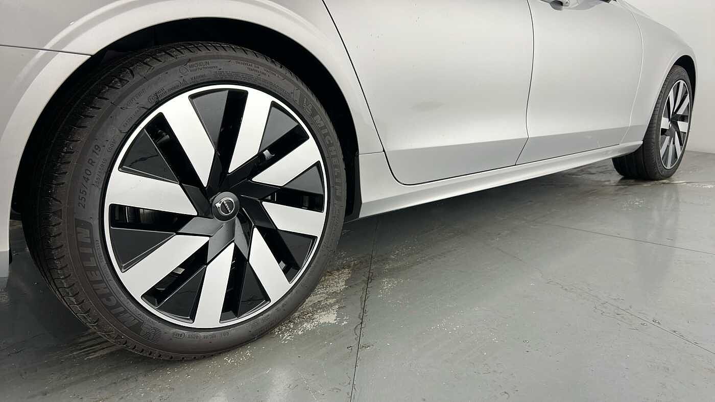 Used Volvo V90 2025 for sale - 76519415: Photo 30