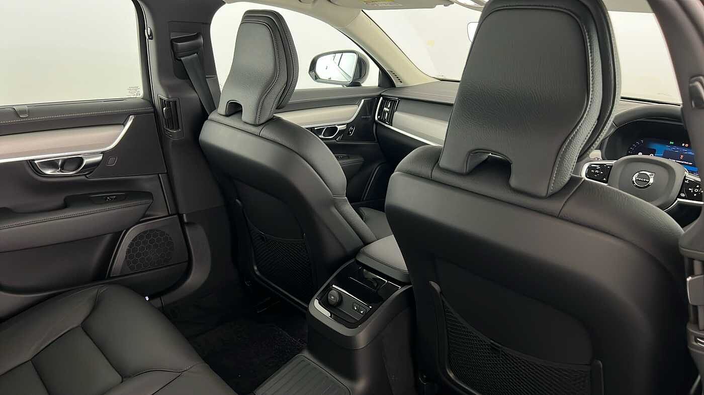 Used Volvo V90 2025 for sale - 76519415: Photo 31