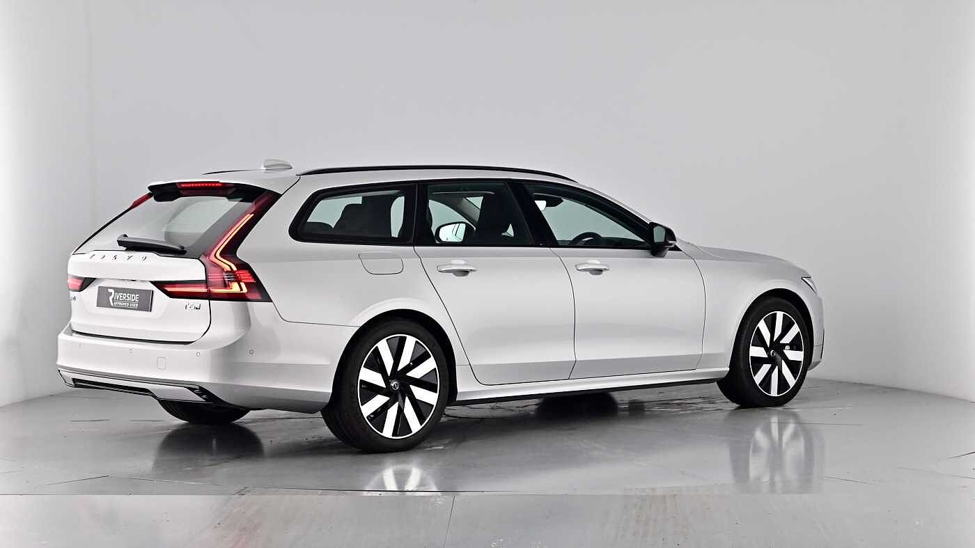 Used Volvo V90 2025 for sale - 76519415: Photo 77
