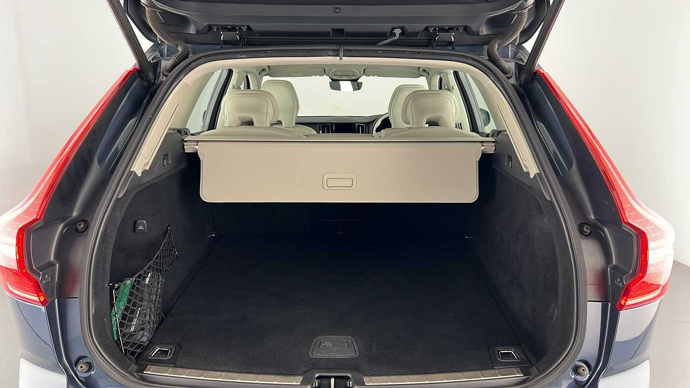 Used Volvo XC60 2021 for sale - 77005245: Photo 14