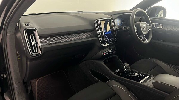 Used Volvo XC40 2022 for sale - 75775951: Photo 10