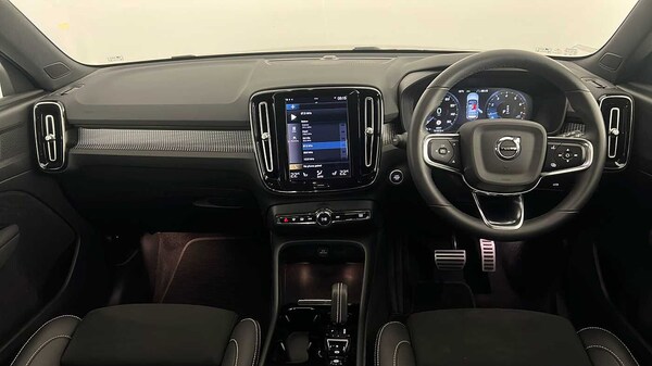 Used Volvo XC40 2022 for sale - 75775951: Photo 11
