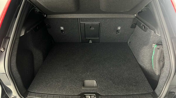 Used Volvo XC40 2022 for sale - 75775951: Photo 14