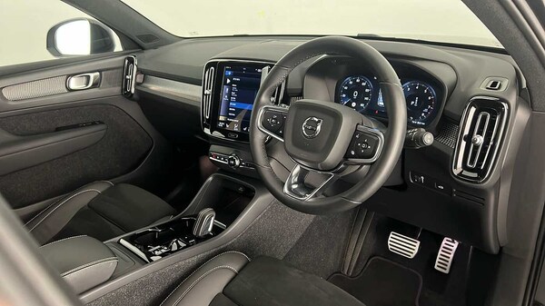 Used Volvo XC40 2022 for sale - 75775951: Photo 16