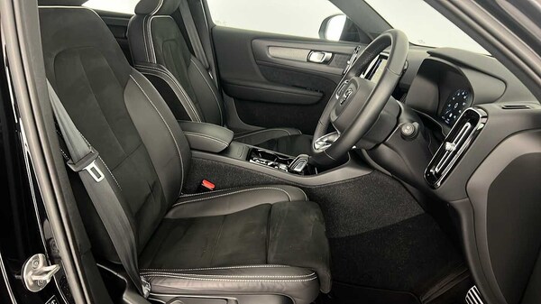 Used Volvo XC40 2022 for sale - 75775951: Photo 17