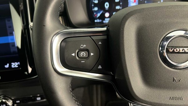 Used Volvo XC40 2022 for sale - 75775951: Photo 19