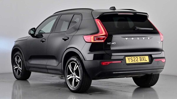 Used Volvo XC40 2022 for sale - 75775951: Photo 2