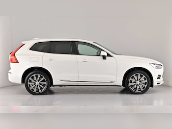 Used Volvo XC60 2021 for sale - 79230117: Photo