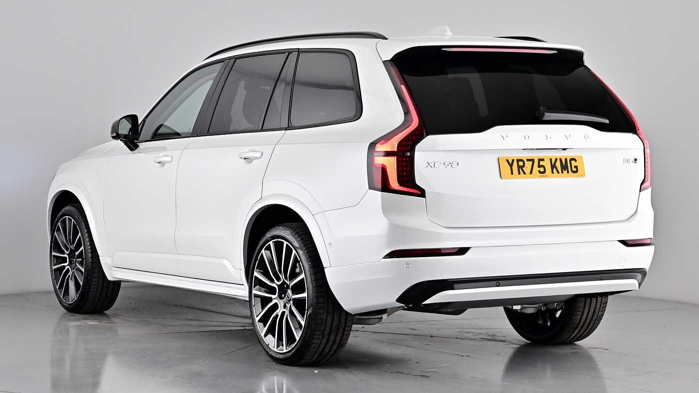 Used Volvo XC90 2025 for sale - 76116775: Photo 2