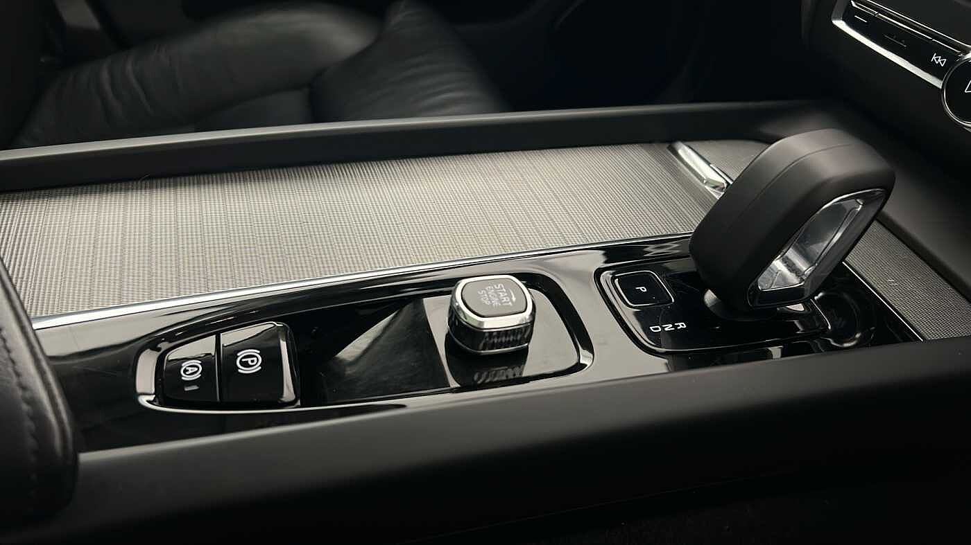 Used Volvo XC60 2023 for sale - 77235500: Photo 14