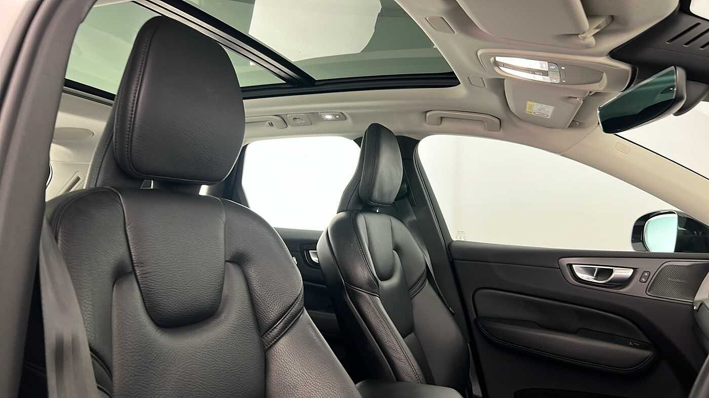 Used Volvo XC60 2023 for sale - 77235500: Photo 36