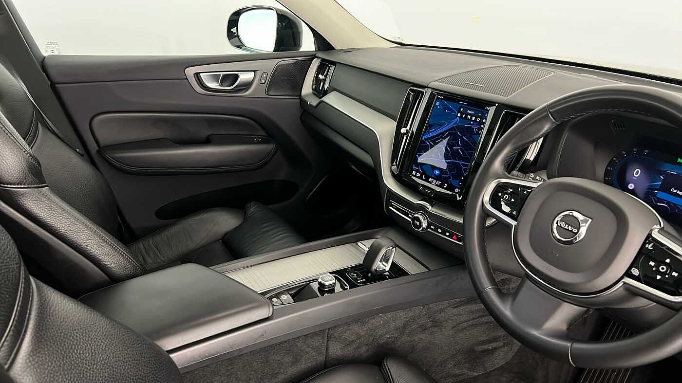Used Volvo XC60 2023 for sale - 77235500: Photo 37