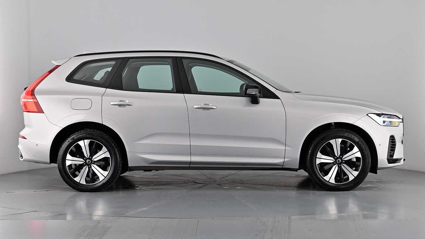 Used Volvo XC60 2023 for sale - 77235500: Photo 4