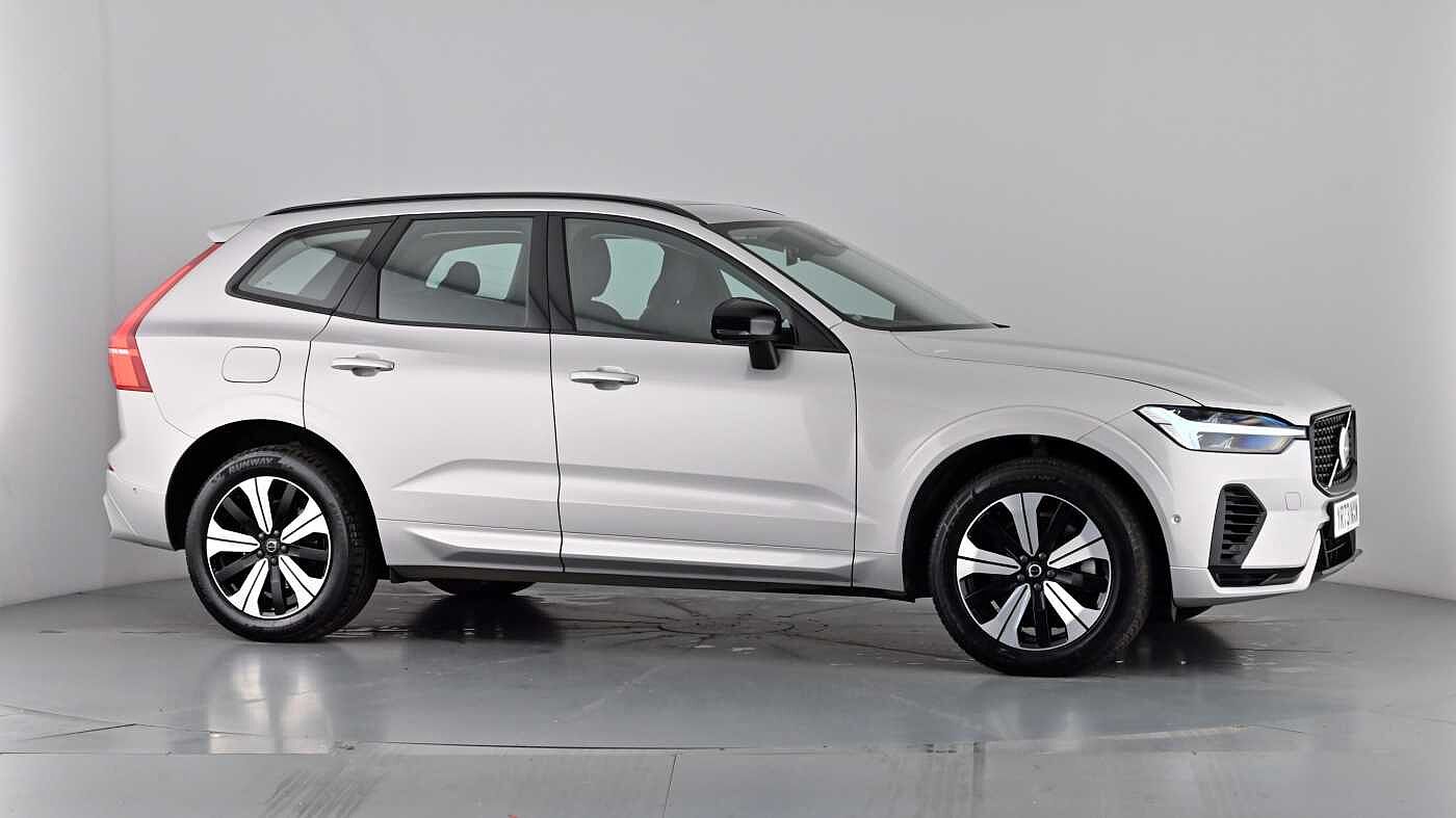 Used Volvo XC60 2023 for sale - 77235500: Photo 82