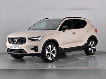Used Volvo XC40 2025 for sale - 79217170: Photo
