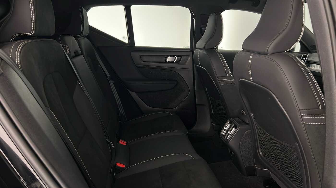 Used Volvo XC40 2023 for sale - 77047548: Photo 15