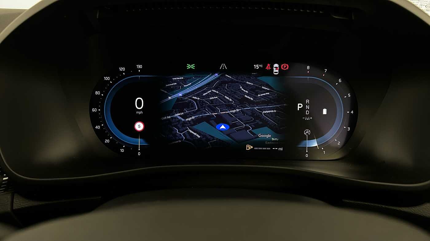 Used Volvo XC40 2023 for sale - 77047548: Photo 18