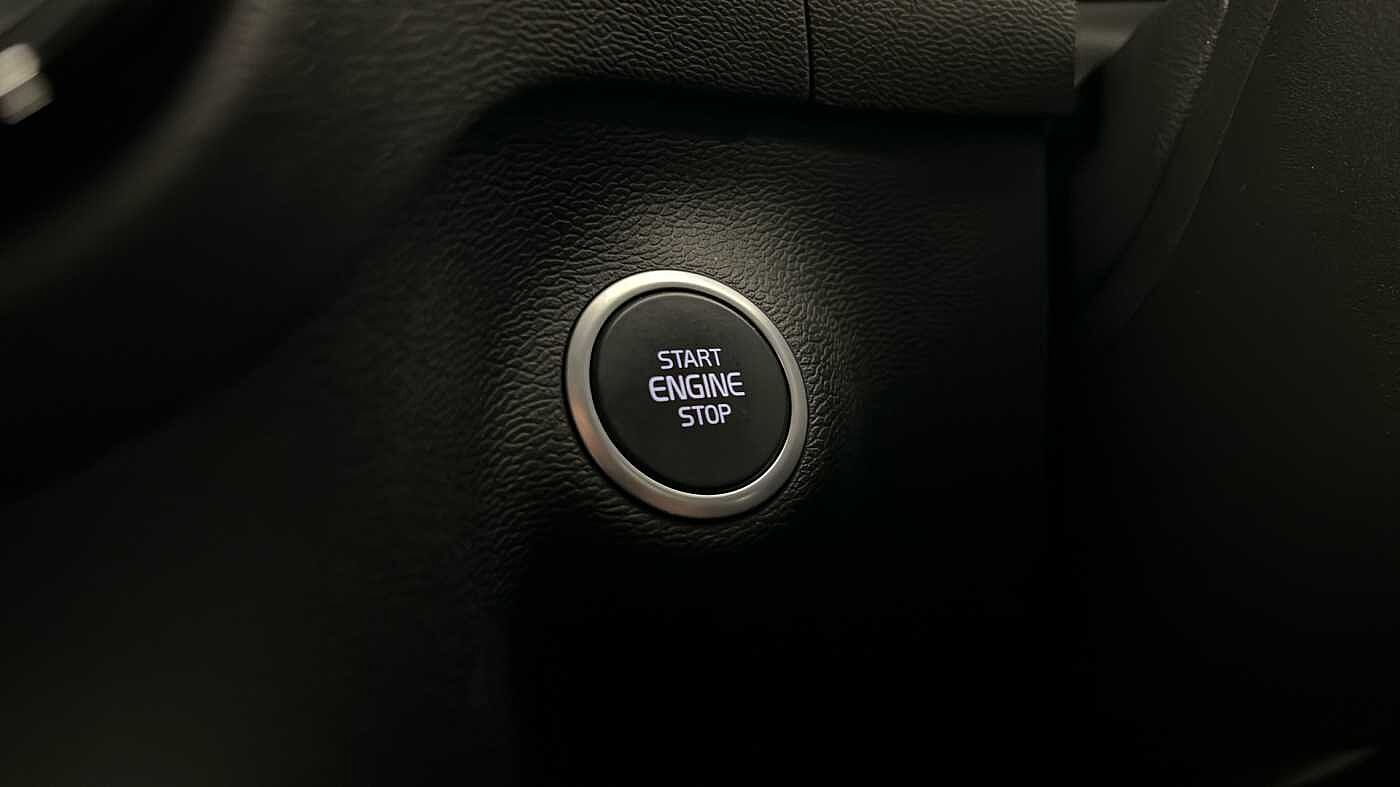 Used Volvo XC40 2023 for sale - 77047548: Photo 26