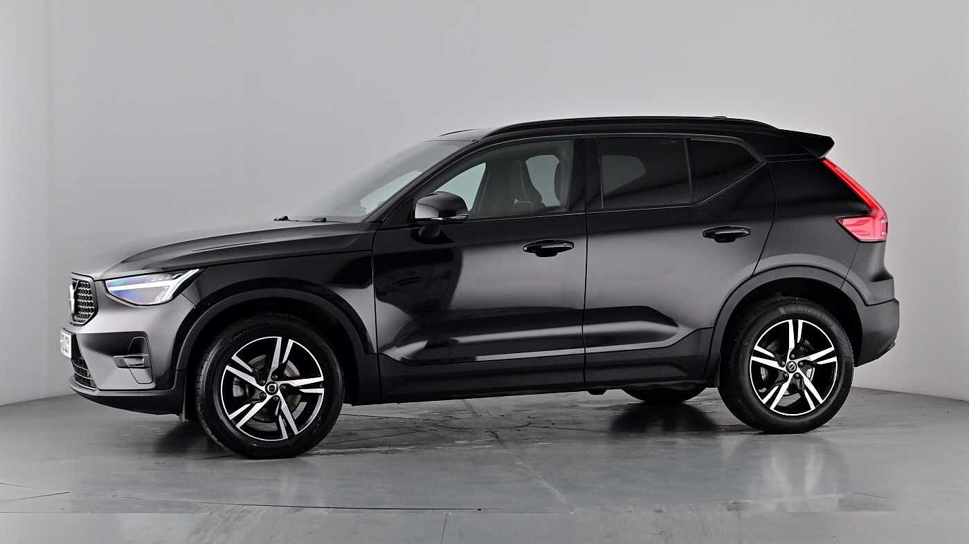 Used Volvo XC40 2023 for sale - 77047548: Photo 46