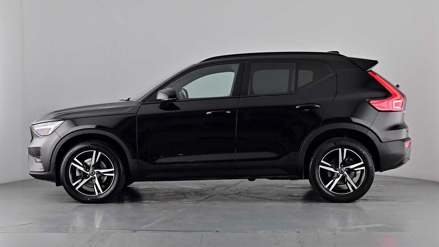Used Volvo XC40 2023 for sale - 77047548: Photo 48