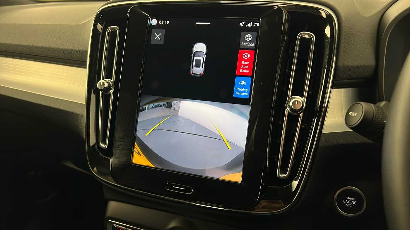 Used Volvo XC40 2025 for sale - 76780319: Photo 22