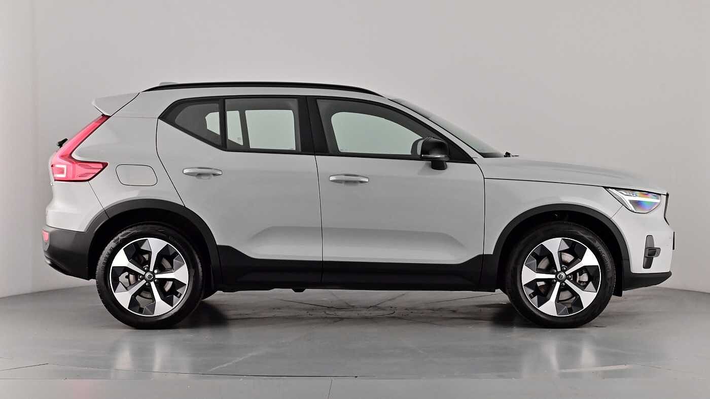 Used Volvo XC40 2025 for sale - 76780319: Photo 4