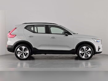 Used Volvo XC40 2025 for sale - 76780319: Photo