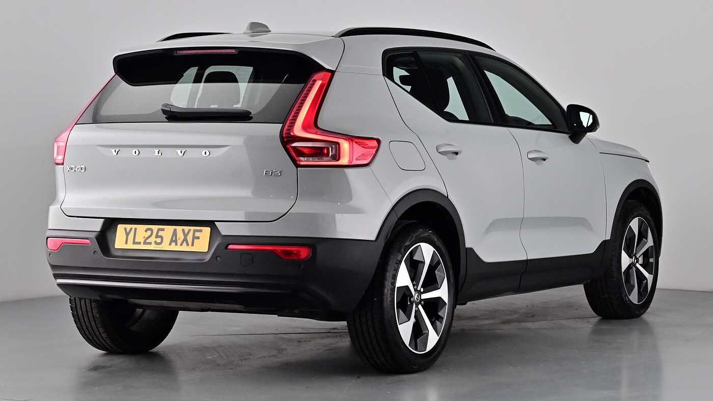 Used Volvo XC40 2025 for sale - 76780319: Photo 6