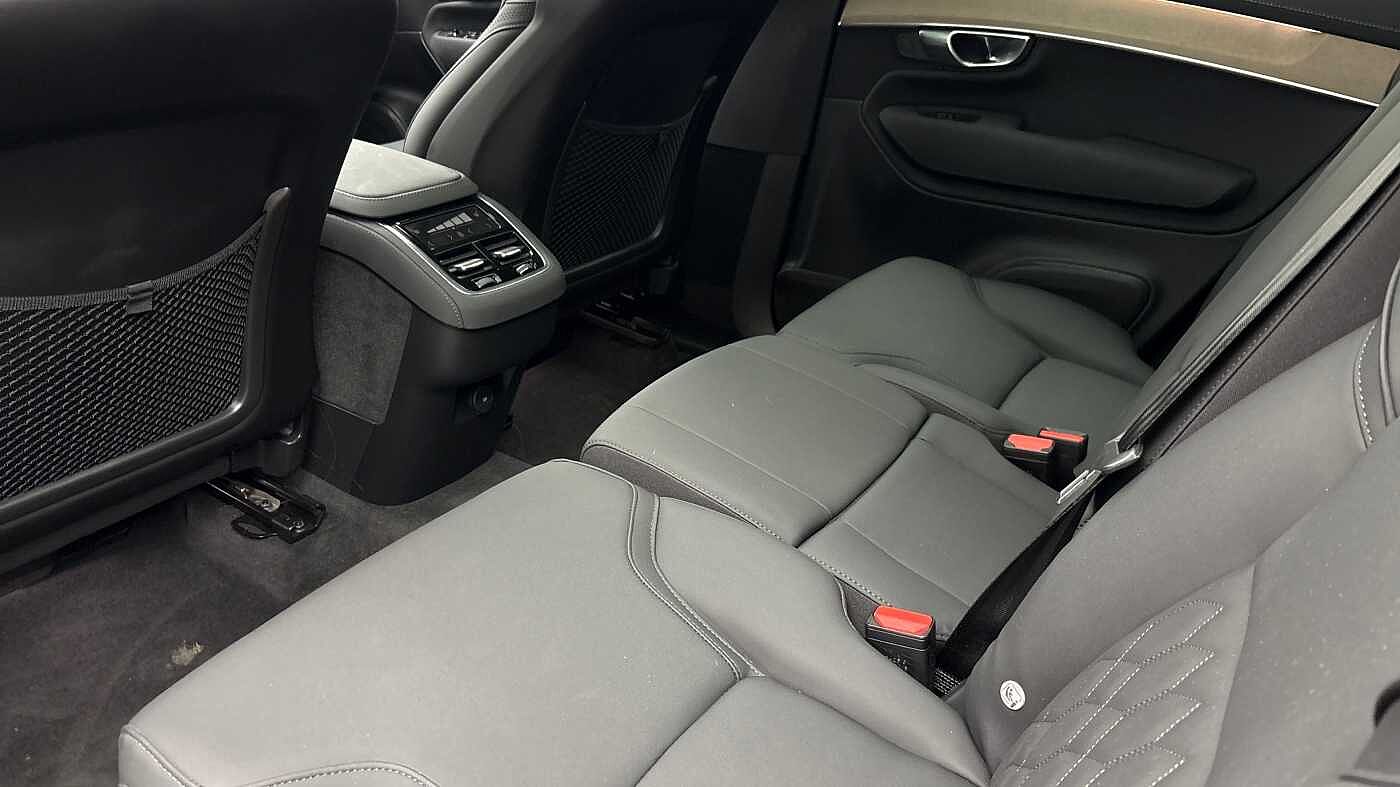 Used Volvo XC90 2025 for sale - 76652360: Photo 12