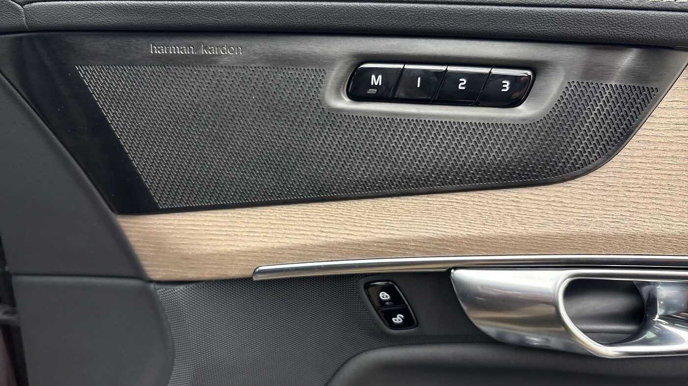 Used Volvo XC90 2025 for sale - 76652360: Photo 25