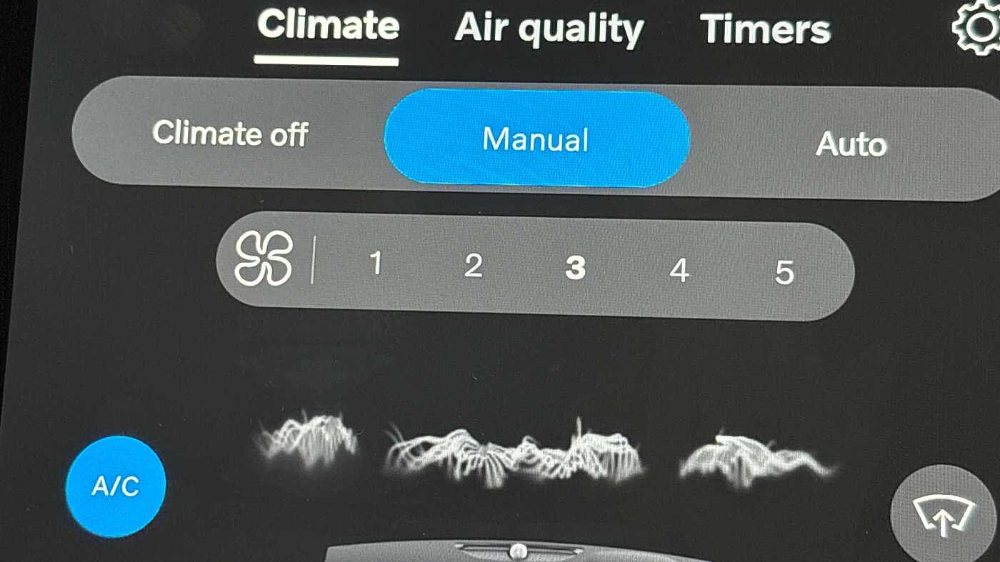 Used Volvo XC90 2025 for sale - 76652360: Photo 37