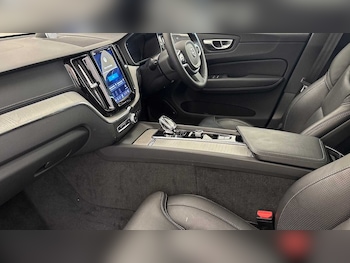 Used Volvo XC60 2025 for sale - 78670414: Photo