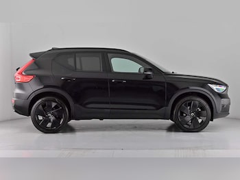 Used Volvo XC40 2025 for sale - 79392620: Photo