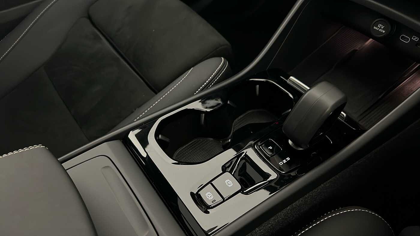 Used Volvo XC40 2023 for sale - 77035875: Photo 15