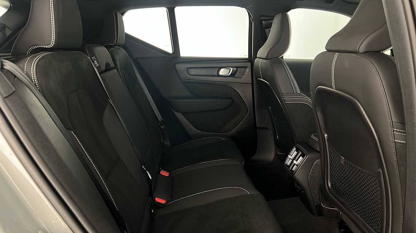 Used Volvo XC40 2023 for sale - 77035875: Photo 25