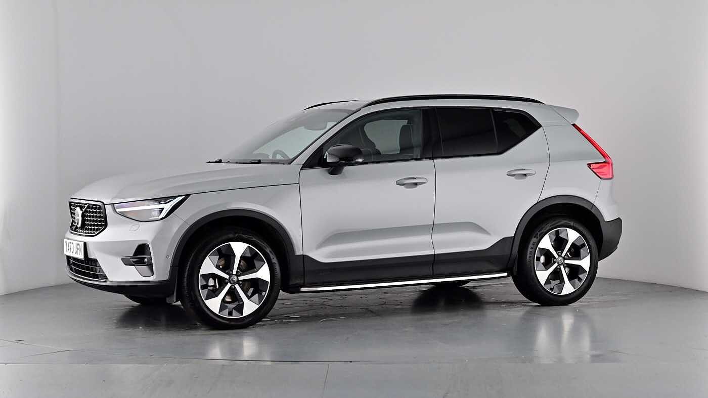 Used Volvo XC40 2023 for sale - 77035875: Photo 44