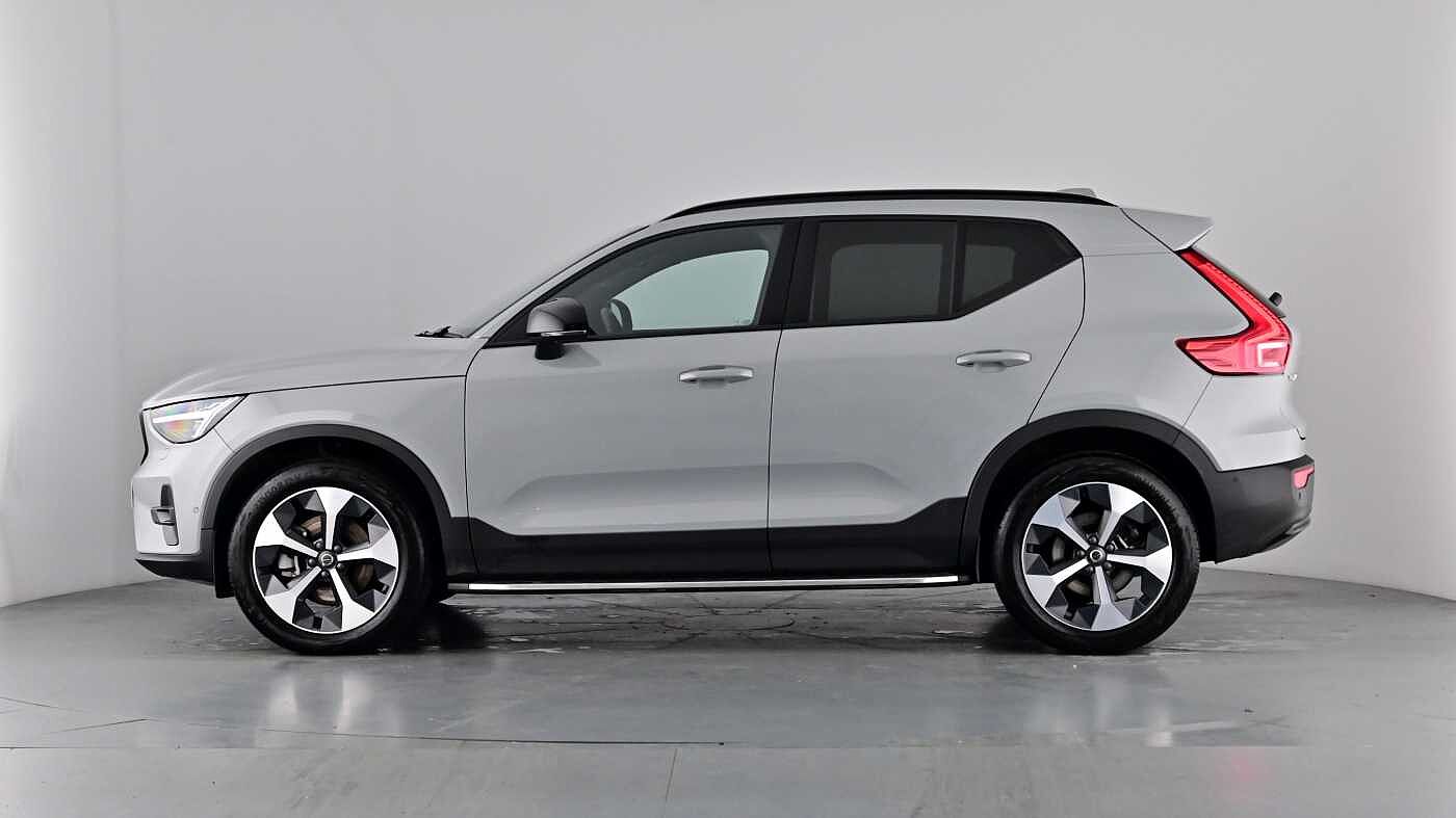 Used Volvo XC40 2023 for sale - 77035875: Photo 47