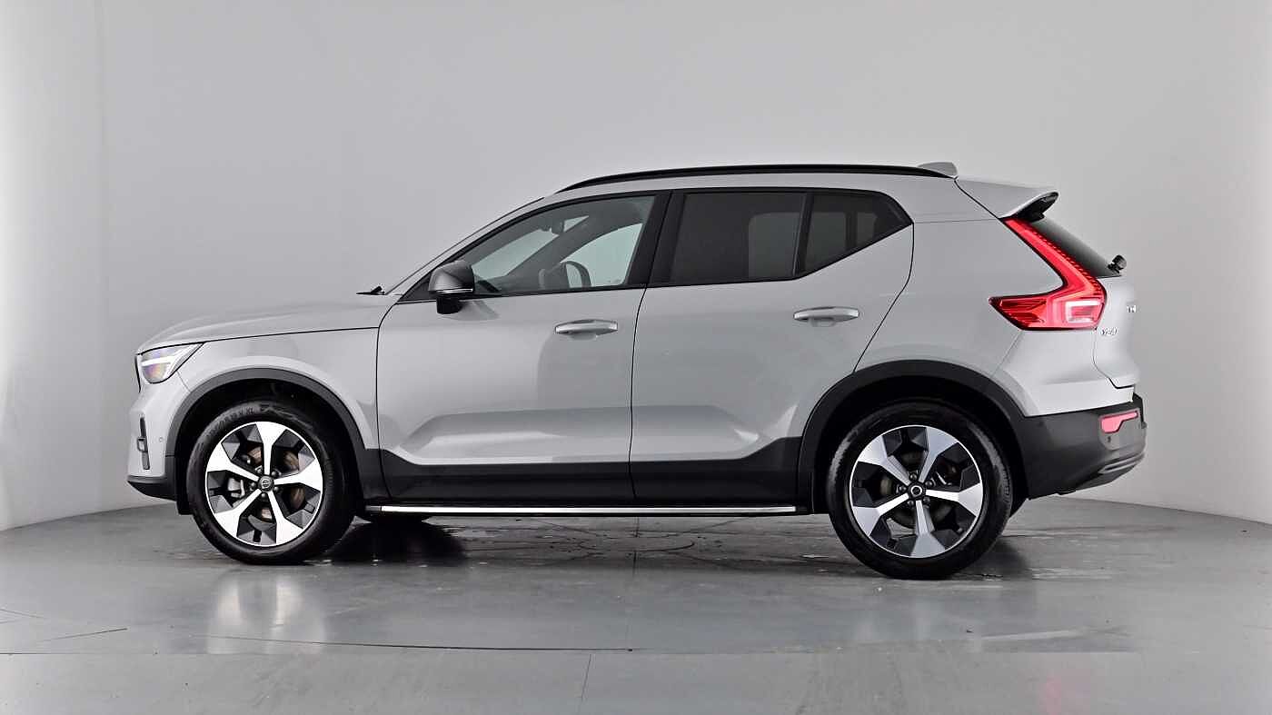 Used Volvo XC40 2023 for sale - 77035875: Photo 48