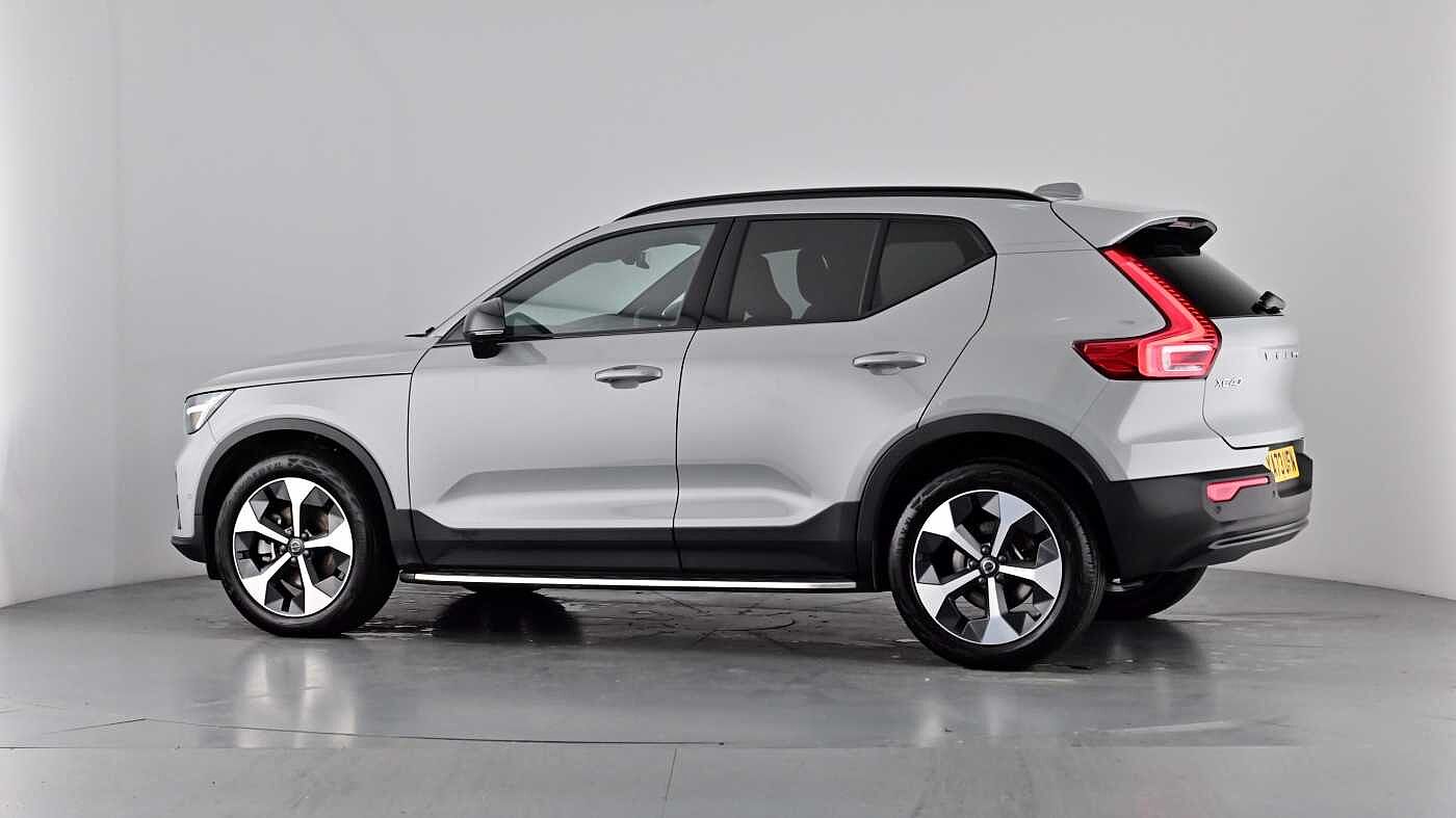 Used Volvo XC40 2023 for sale - 77035875: Photo 49