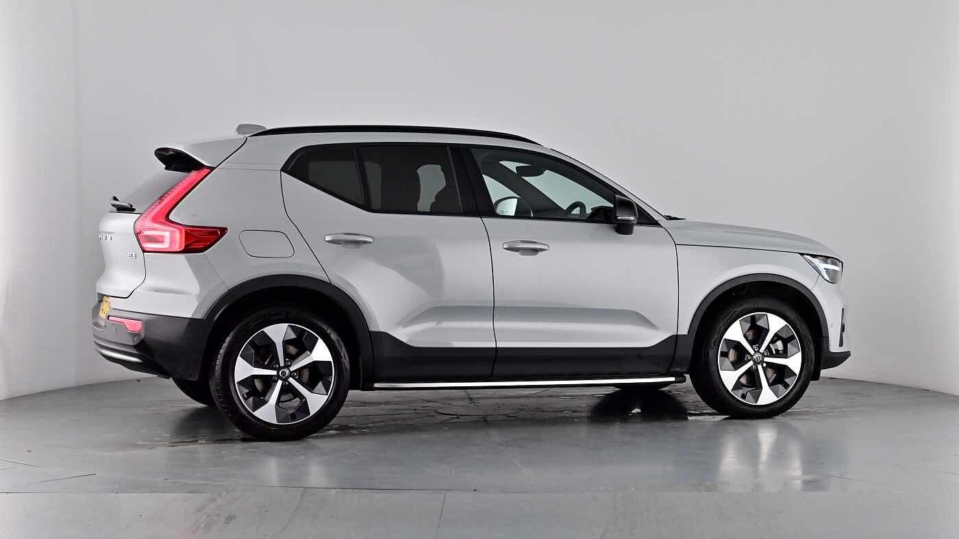 Used Volvo XC40 2023 for sale - 77035875: Photo 63