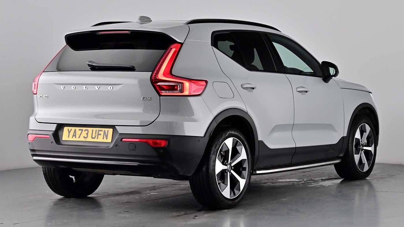 Used Volvo XC40 2023 for sale - 77035875: Photo 8