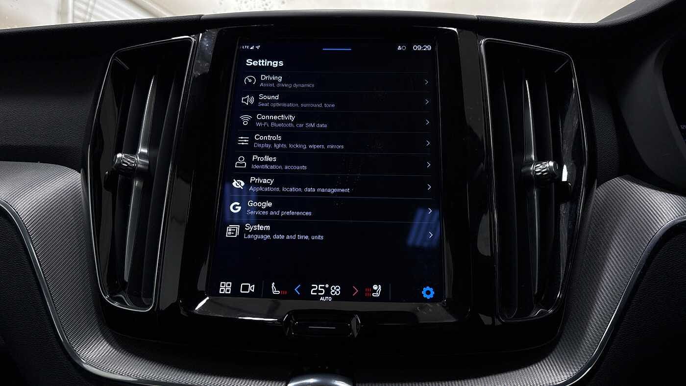 Used Volvo XC60 2023 for sale - 77366928: Photo 20