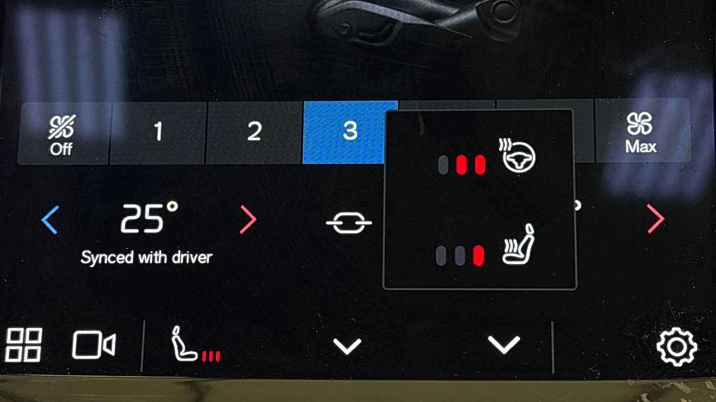 Used Volvo XC60 2023 for sale - 77366928: Photo 25