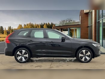 Used Volvo XC60 2023 for sale - 77366928: Photo