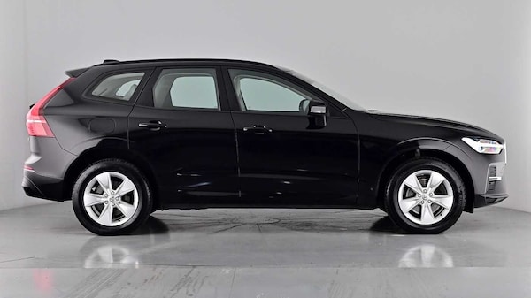 Used Volvo XC60 2021 for sale - 76221851: Photo 3