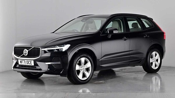 Used Volvo XC60 2021 for sale - 76221851: Photo 4