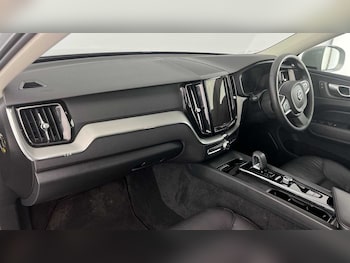 Used Volvo XC60 2023 for sale - 79284450: Photo
