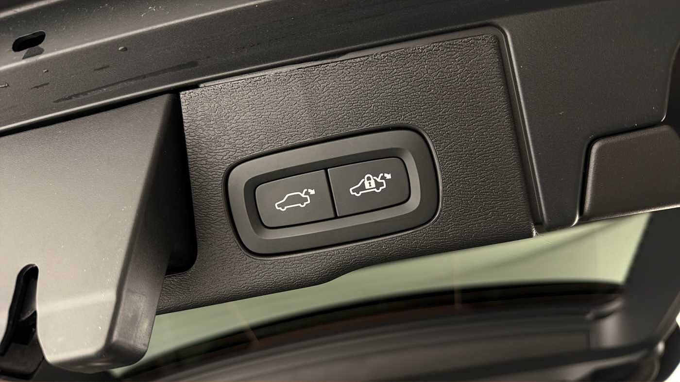 Used Volvo XC60 2025 for sale - 77897150: Photo 33